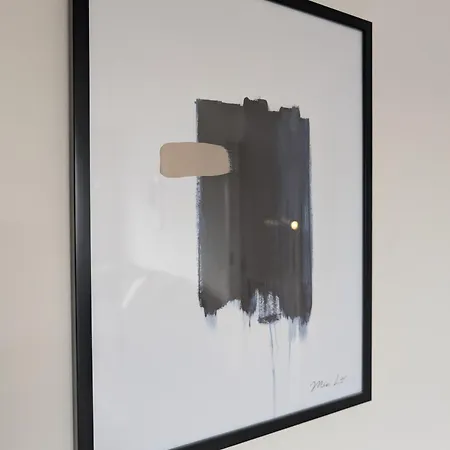 20 - In Centre, Free Parking! Kemi